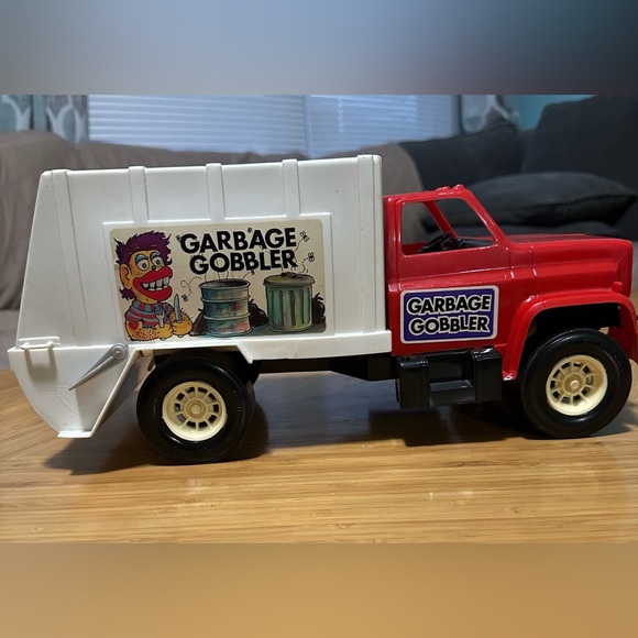 Garbage Gobbler Trash Truck Processed Plastic Vintage 80s gbk garbage pail kids - Picture 3 of 5